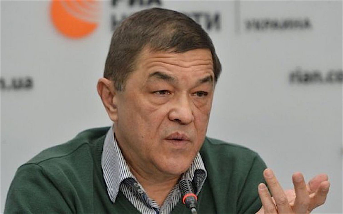 Искандер Хисамов